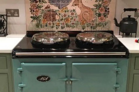 Chicken and Hare tile mural splash back behind Aga